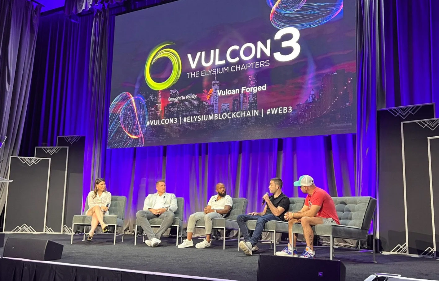 Jamie Thomson chats with Demetrious “Mighty Mouse” Johnson, Ryan “the Wizard” Hall, and Brandon “McNinja” McCaghren